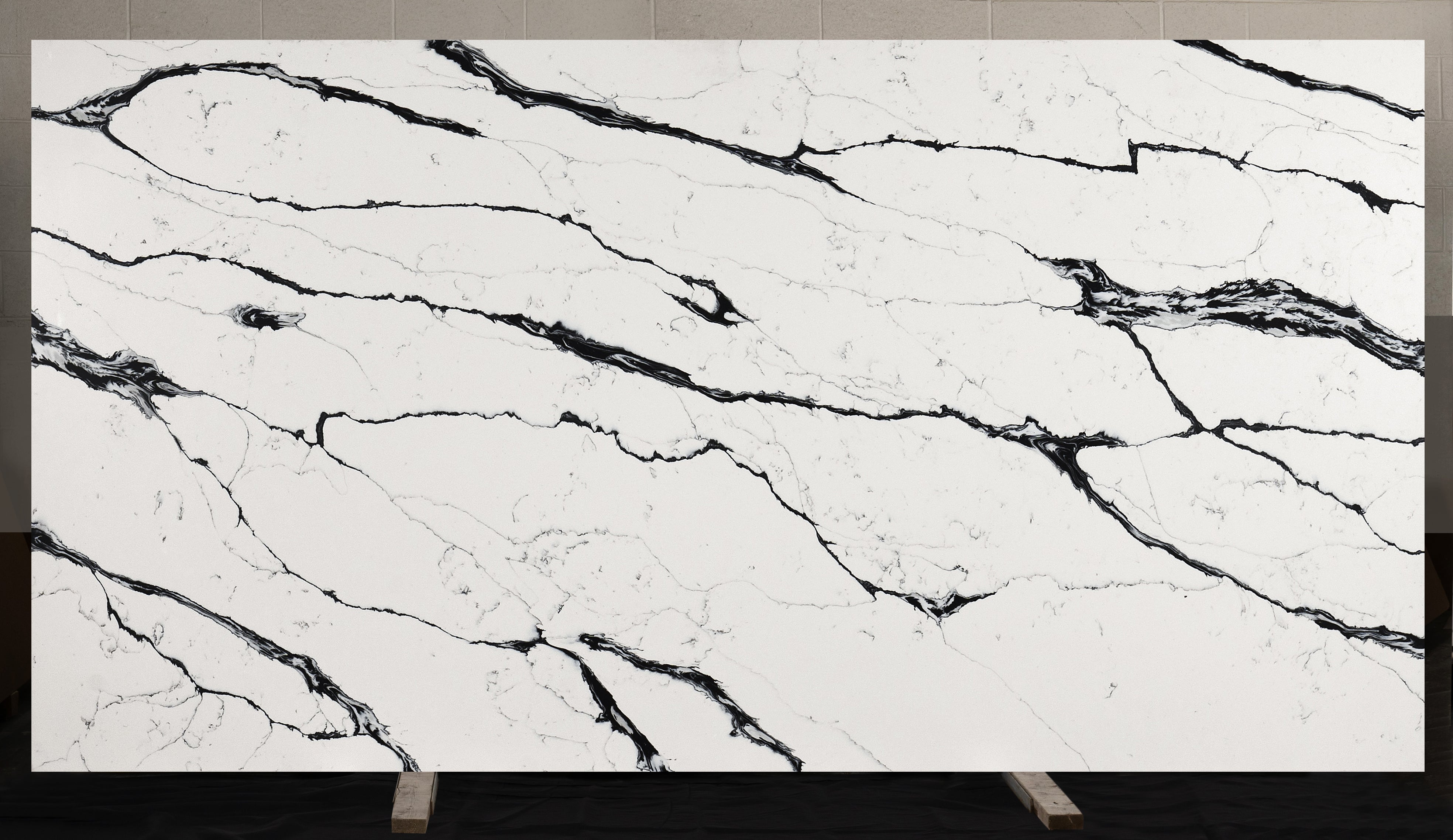 Calacatta Wagli Black – Esos Countertops Cabinets