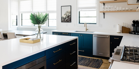 Top 7 Quartz Countertops to Transform Your Sterling, VA Kitchen in 2026