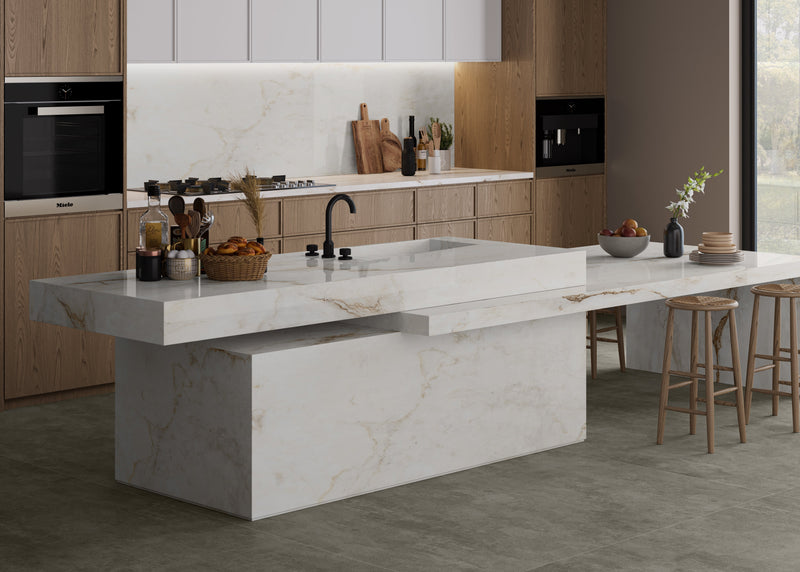 Why Homeowners Love Fabuwood Hoods for Custom Kitchens